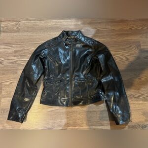 Elegant Black Leather Jacket for Women
